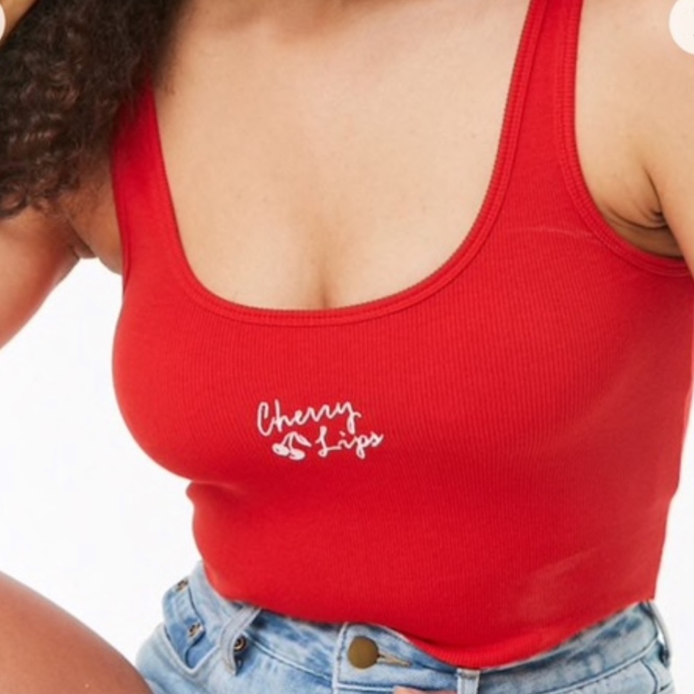 🍒 Red Cherry Lips Cropped Tank